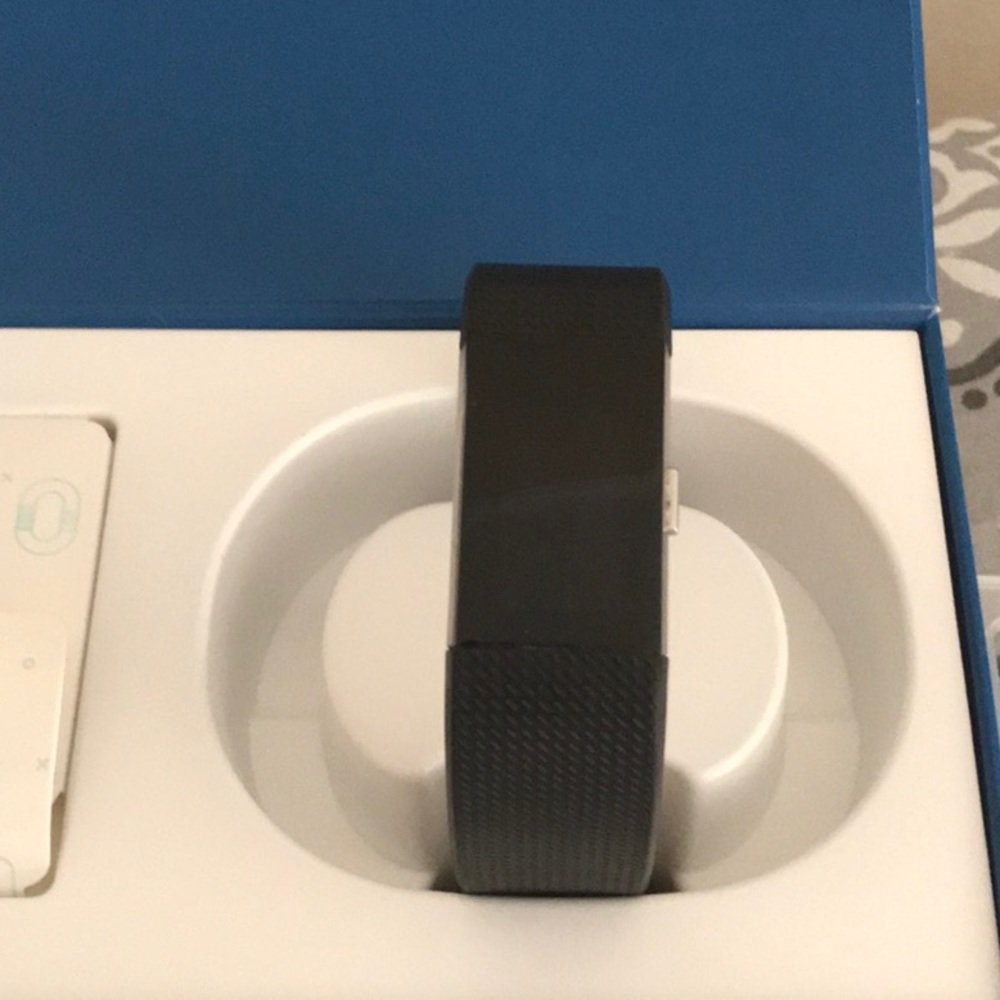 Fitbit Charger 2 - image 2